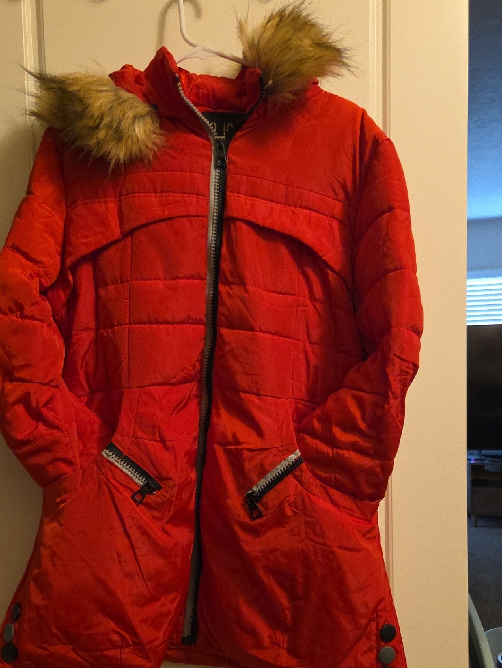New Red Quilted Women's Winter Coat with Faux Fur Trim